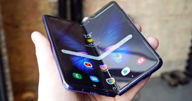 Kelebihan Samsung Galaxy Fold