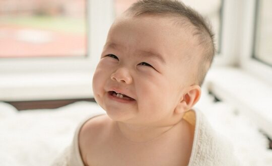 Kenali Beberapa Ciri Bayi Tumbuh Gigi Wajib Diketahui Orang Tua agar Tidak Panik